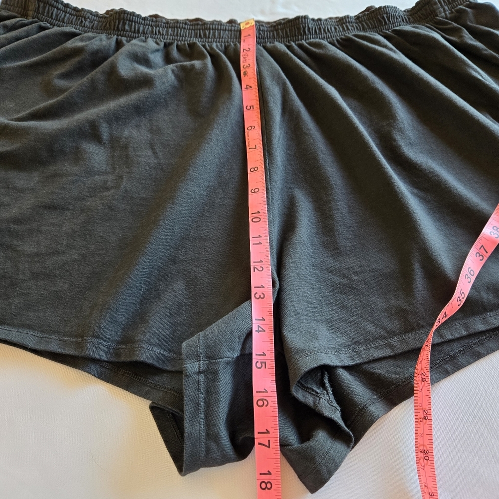 SKIMS Outdoor Jersey Short in Washed ONYX Size 3X - Picture 11 of 12